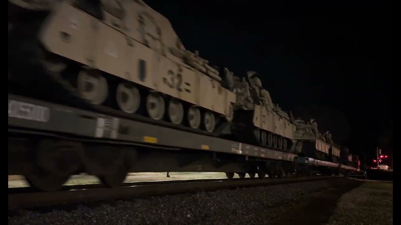 CSX military train goes through Waxhaw, NC with a beautiful K5LA horn and friendly crew