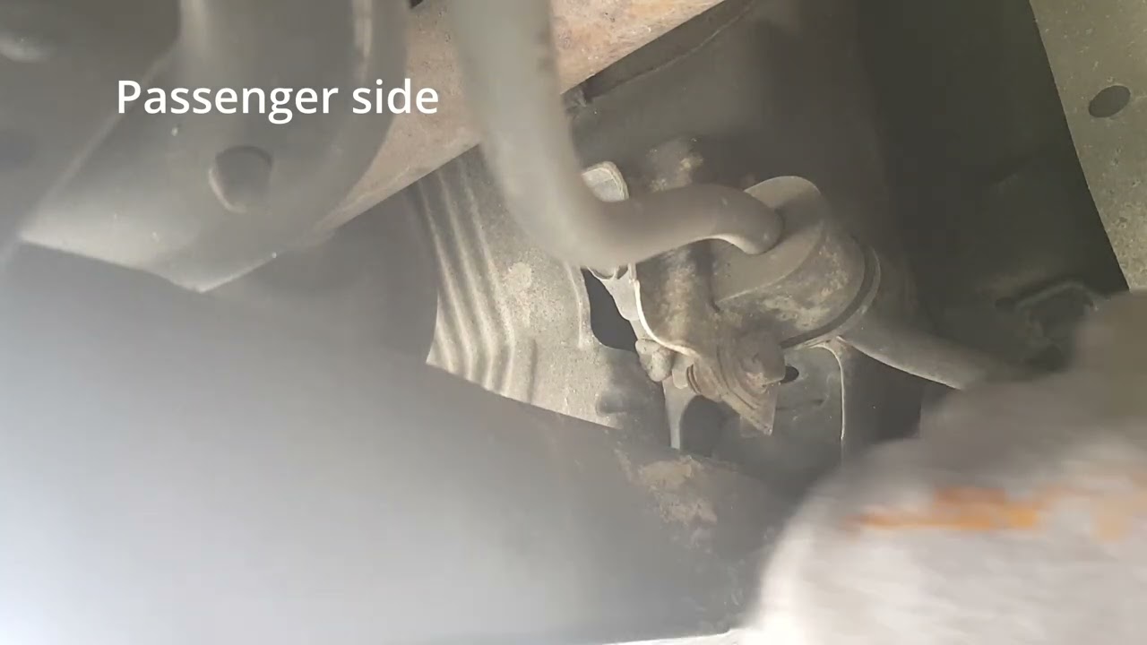 Rear sway bar bushing replacement 8th Honda Civic 2006 - 2012  8세대 시빅 뒤 활대 부싱 교체 DIY