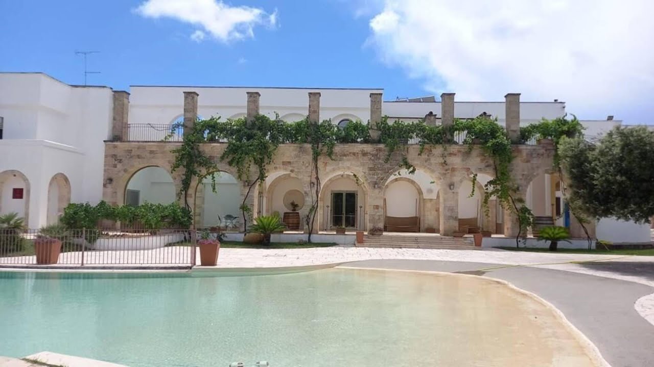 Relais Porta del Sud, Ceglie Messapica, Italy | Travel With Divya