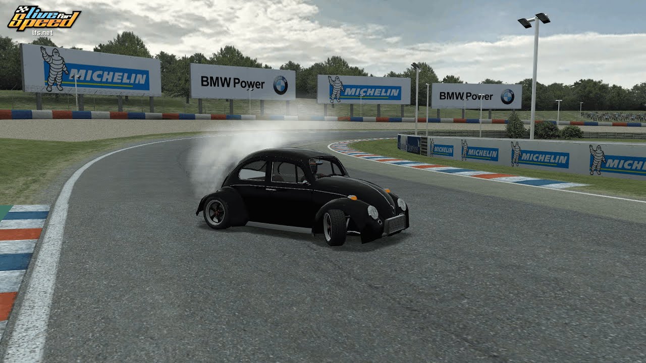 Live for Speed S3 Mods #578 - XUSCA 3.0T on Aston Grand Prix Reverse