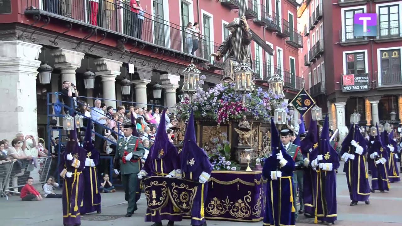 La Semana Santa vallisoletana alcanza su cenit con la multitudinaria Procesión General