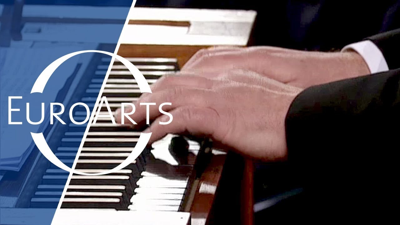 Mozart - Church Sonata in C major, K.329 (Vienna Symphony Orchestra, Bertrand de Billy)