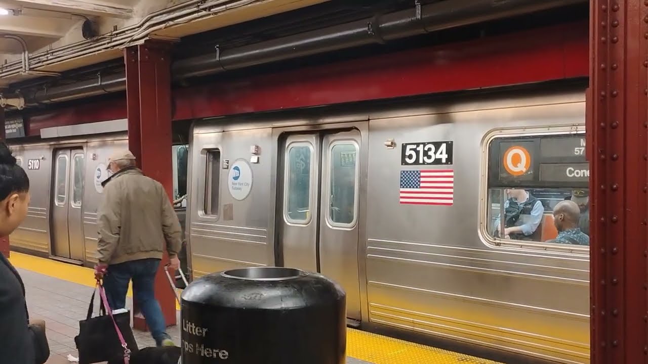 R68A #5134/#5110 (Q) w/ orange (Q) side sign on 5134 leaving 34 Street - Herald Square 