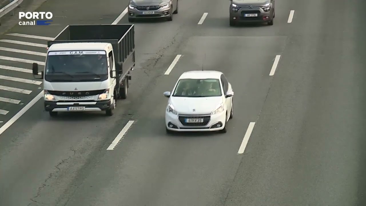 GOVERNO NÃO APLICOU A ISENÇÃO DE PORTAGENS PREVISTA PARA VEÍCULOS PESADOS