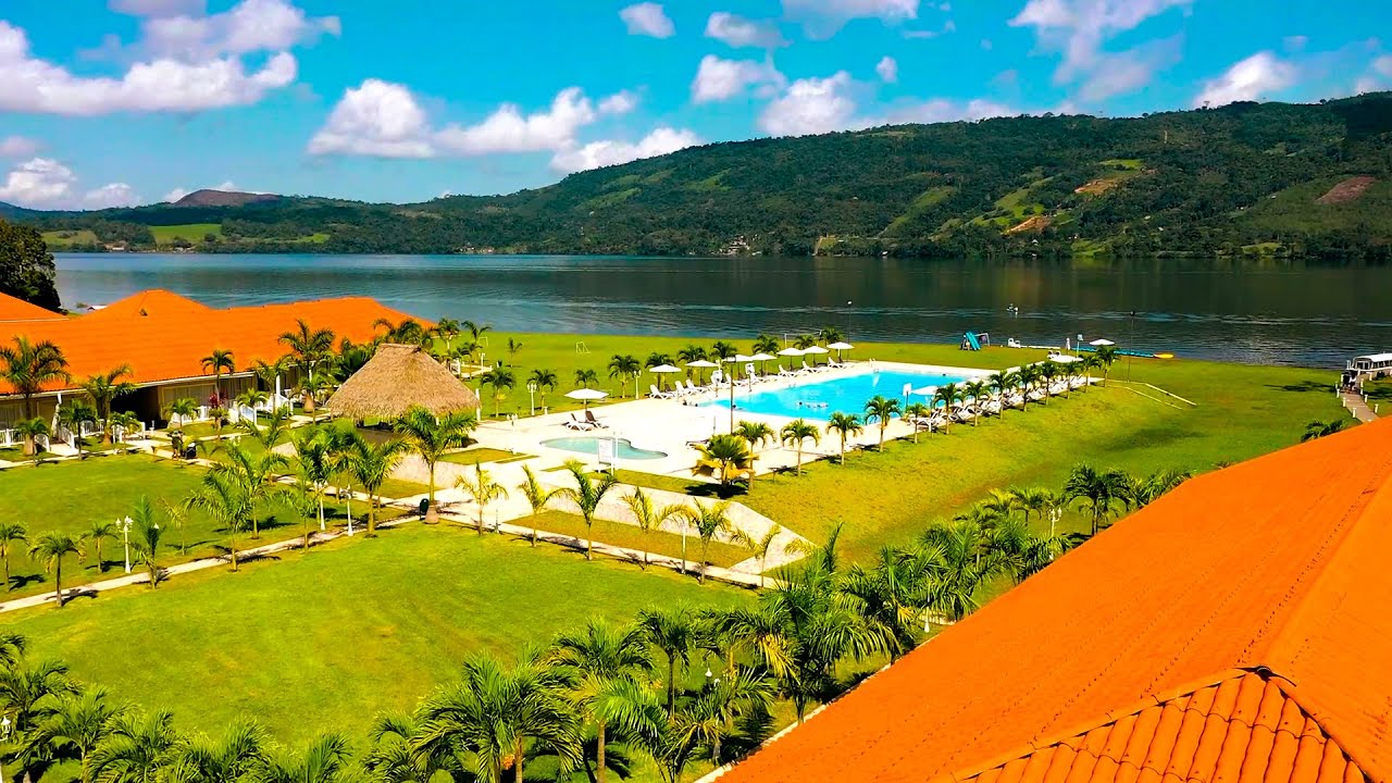 Bella Terra Hotel Resort & Spa