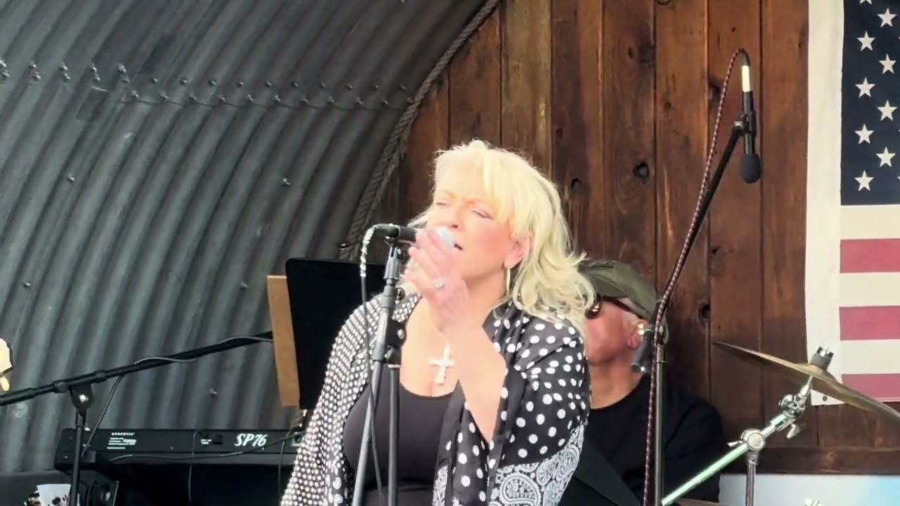 Alison Joy Williams covering Nightbird written by Doug MacLeod