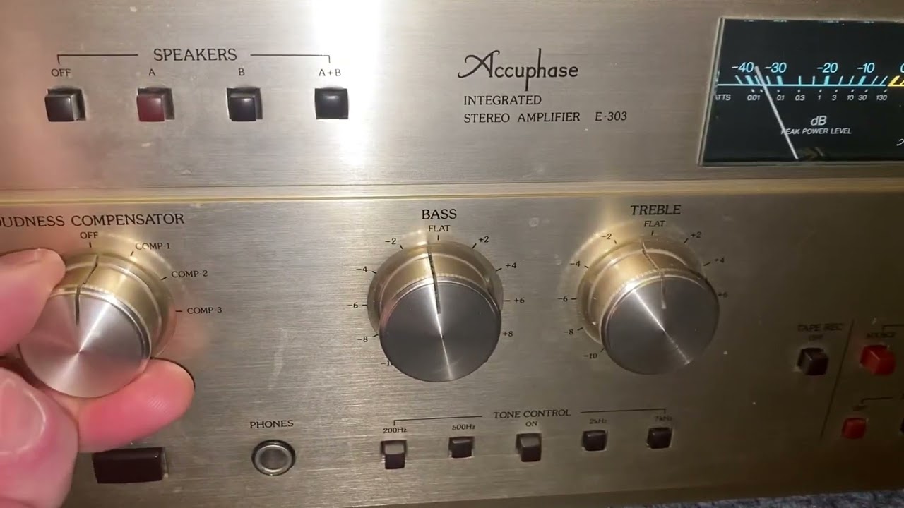 Accuphase Integrated Stereo Amp E-303 finished