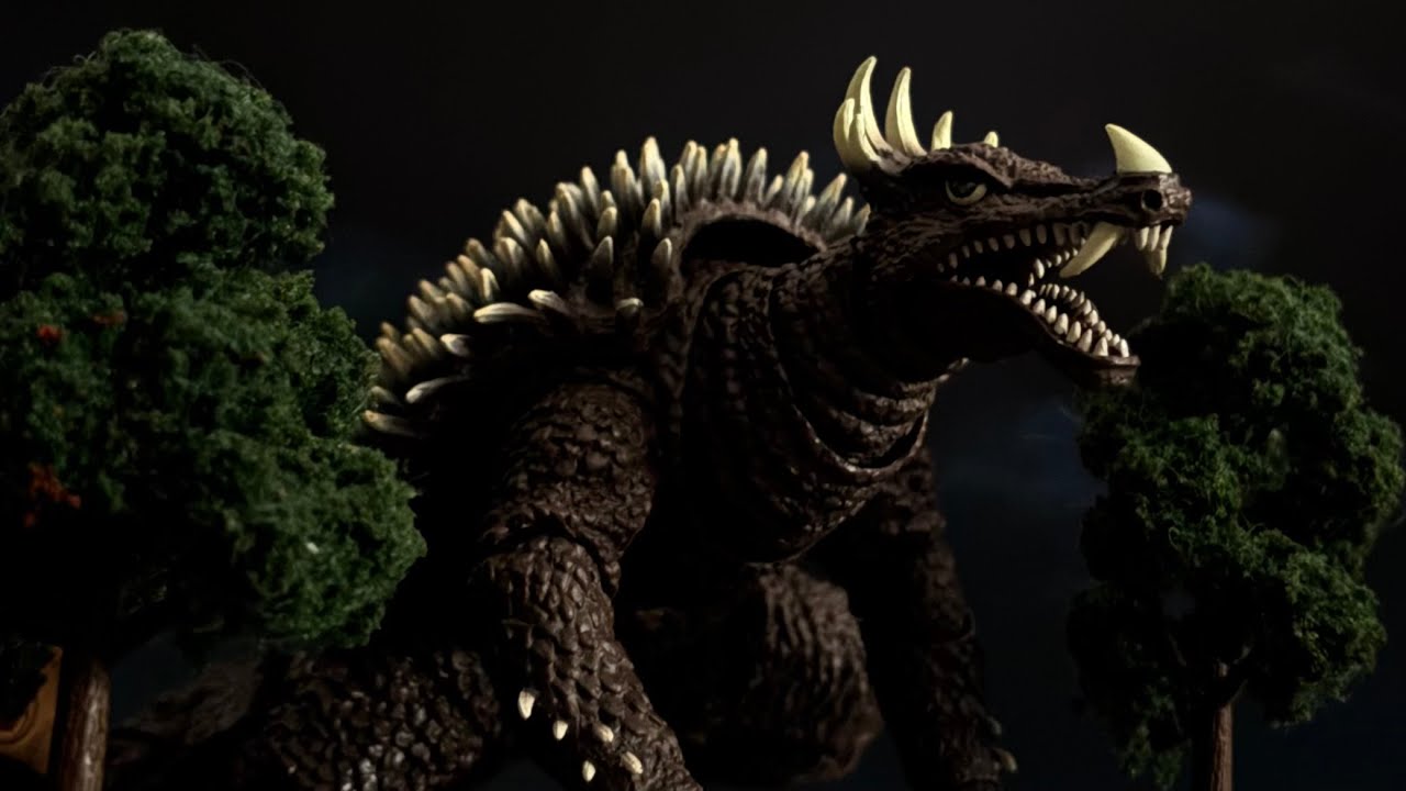 S.H. Monsterarts Anguirus (1972) Review