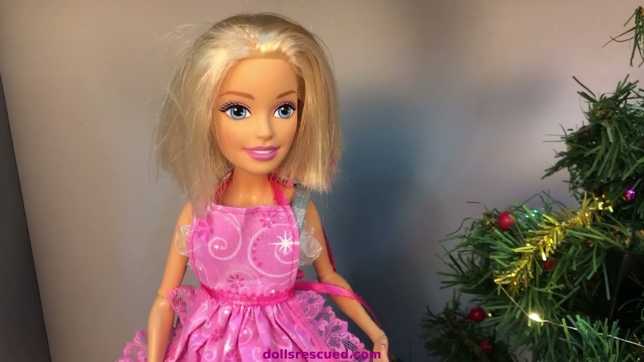 Hi Barbie *Merry and Bright* Hosted by @DoriesDollies and @DollsRescued #hibarbie #barbie