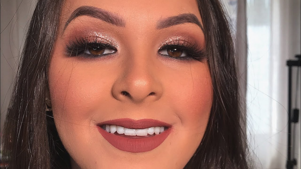 MAQUIAGEM FÁCIL PARA BAILE DE FORMATURA | UMA PALETA 5 MAKES