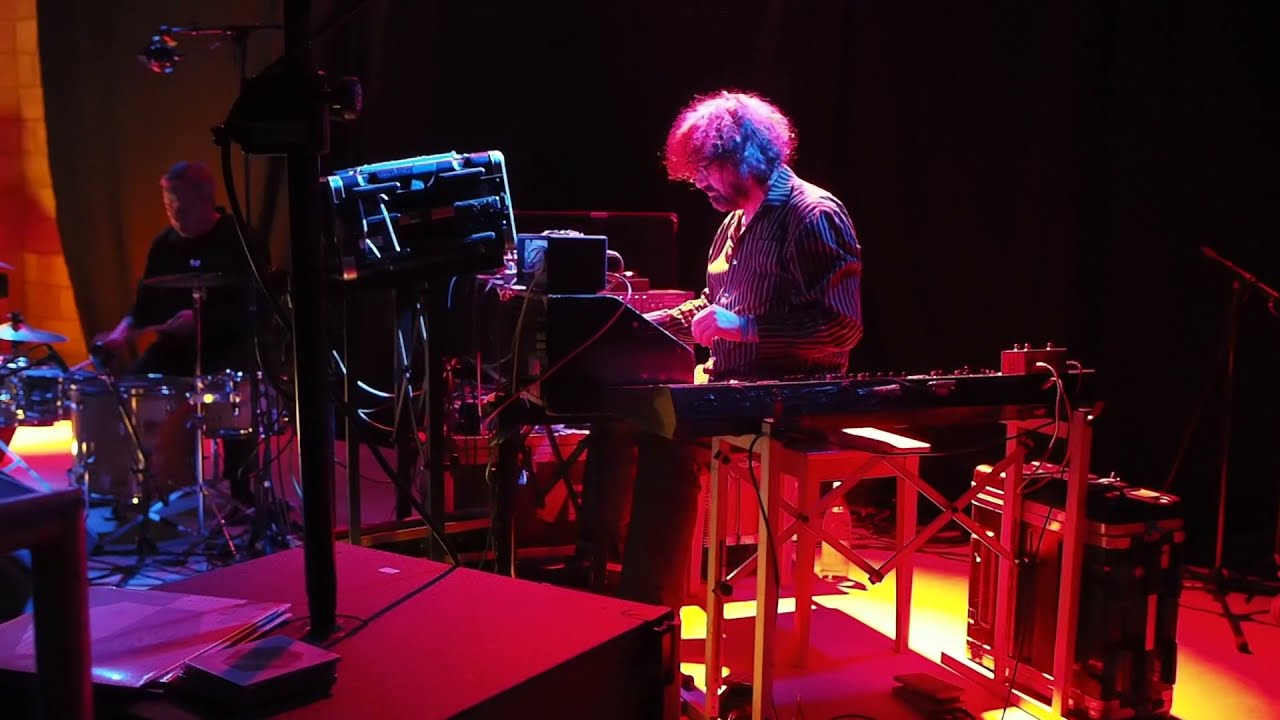 Irmler + Liebezeit - Live in Eupen 2015 (3/3)