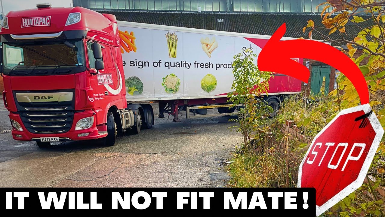 Truck Driver an Inch From Disaster #truckinguk