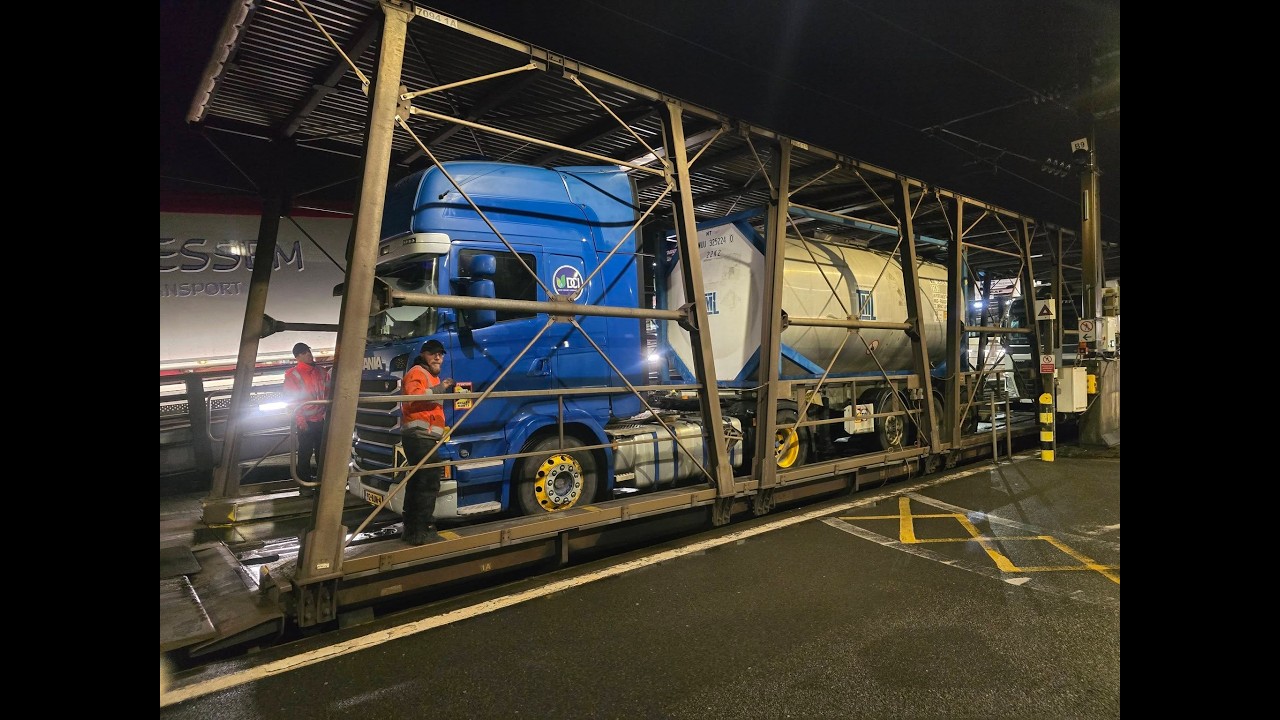 Eurotunnel Le Shuttle Freight First time UK and by train
