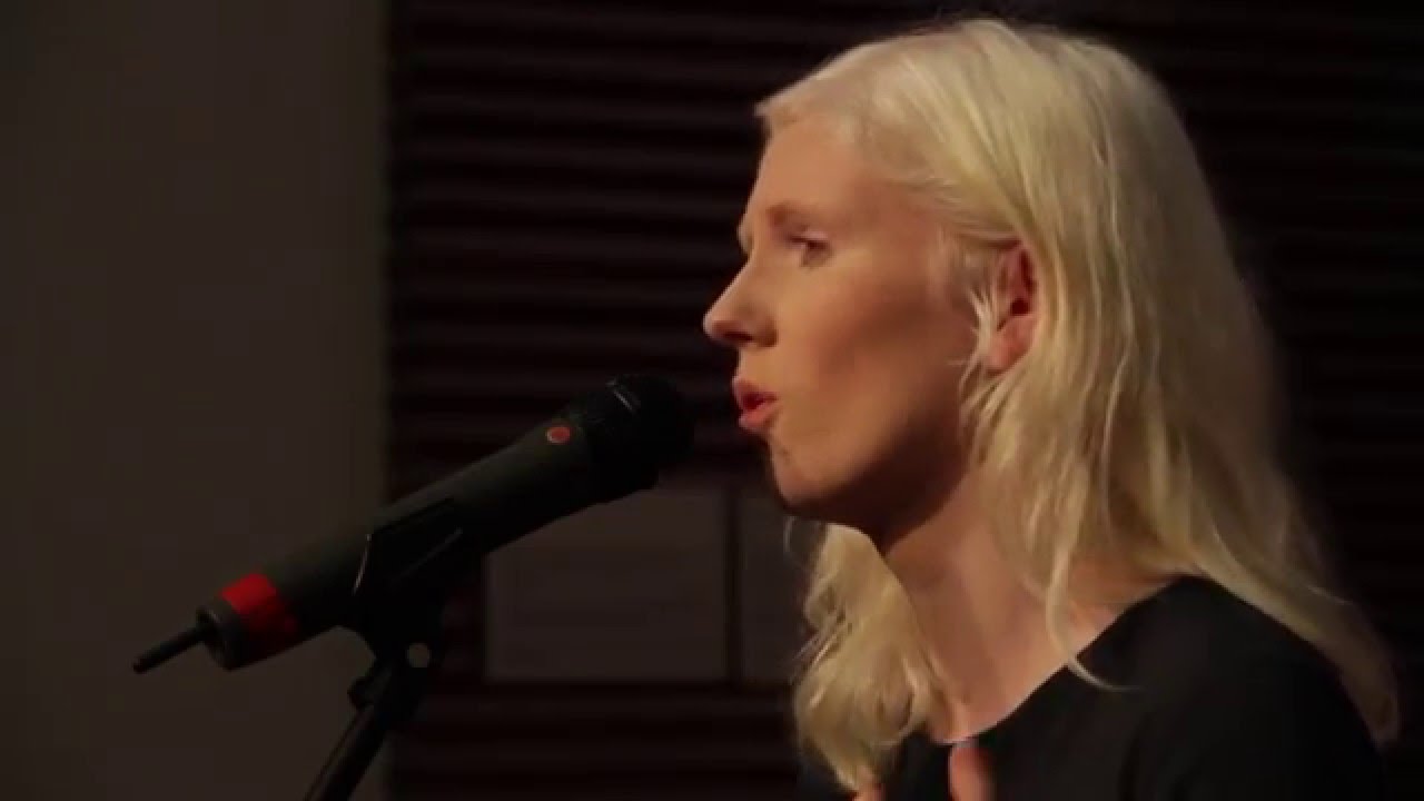 'Passing' by Ellen Renton: The winning performance