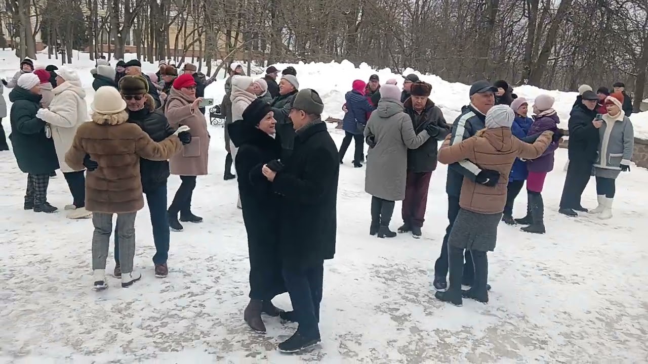 Pour te dire je t'aimefer...... 21.02.26 Гомель парк Луначарского 🥰 💫 