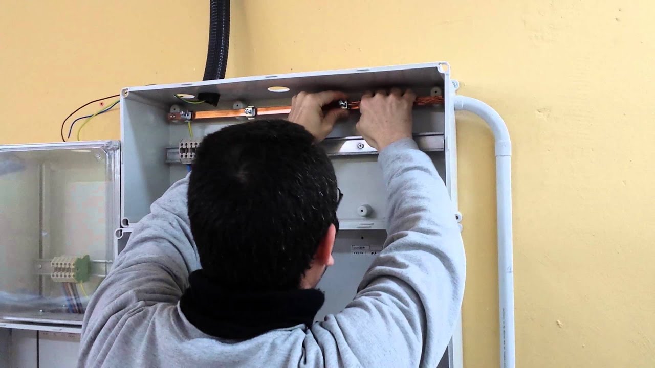 Instalación de enlace en vivienda.