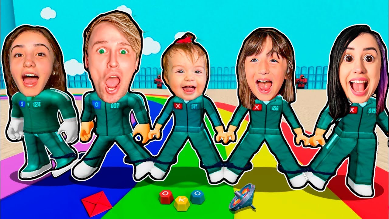 MINHA FAMÍLIA FOI para o ROUND 6 no ROBLOX! Quem é o melhor? Roblox