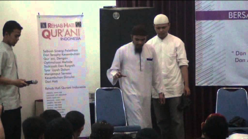 Reality Show Ruqyah Bandung | Menangani Raja Jin