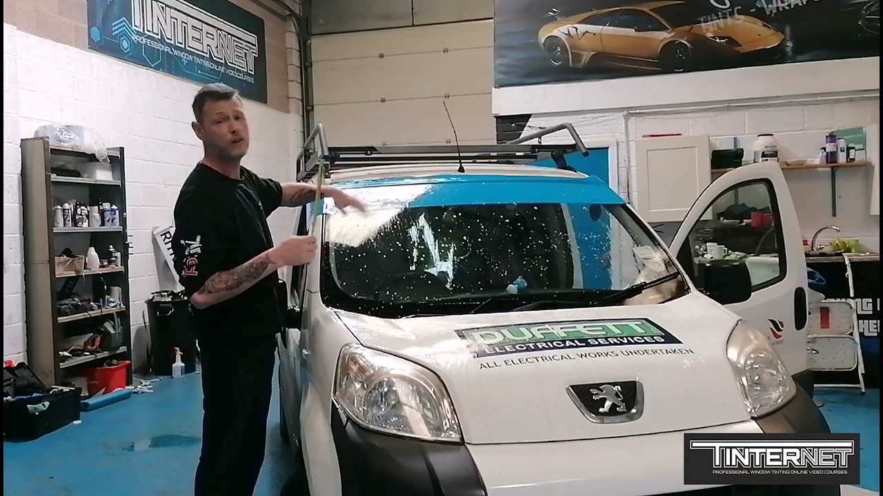 How to do a sun strip / windscreen banner / eyebrow
