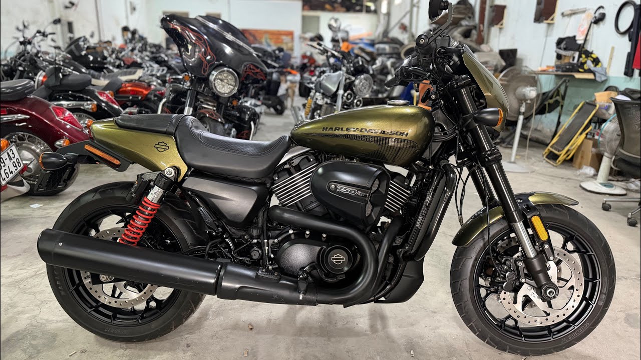 Harley Davidson Street Rod 750 ABS 2017 đi 4.800km HQCN sang tên toàn quốc chỉ 195tr. 0793643445