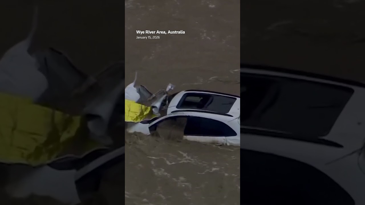 Cars swept to sea in Australian flash floods | REUTERS