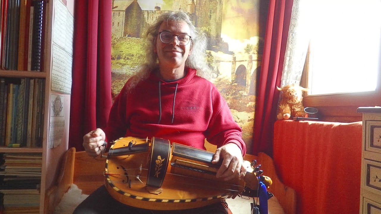 🔴 Québec : Quadrille à Bouchard - Reel de Tadoussac (vielle à roue)