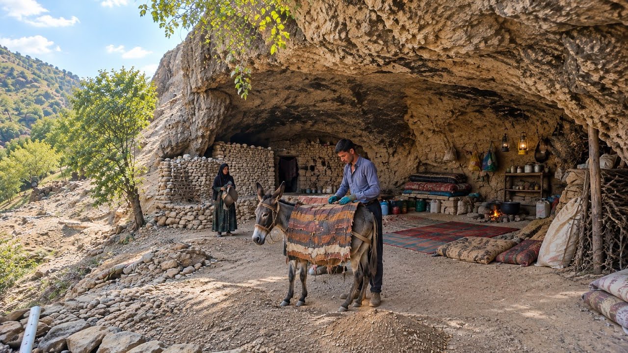 🏔️ Nomadic life in a mountain cave 🍂 | Rebuilding a shelter for cold seasons 🥶🔥