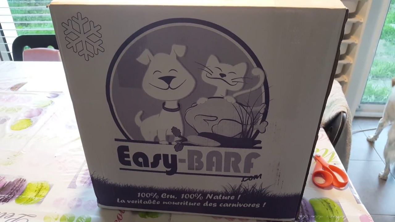 Ouverture d'un colis réfrigéré Easy Barf