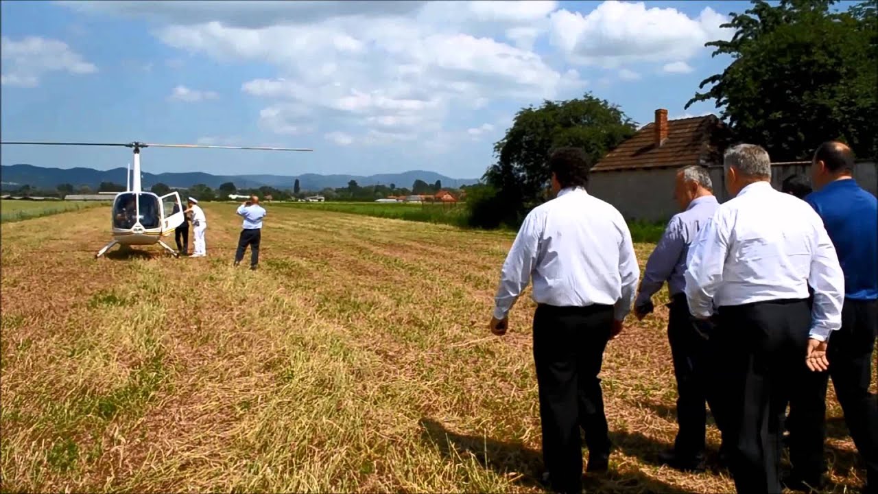 Aterizarea prinţului Paul şi a prinţesei Lia la Vadu Crişului, Bihor