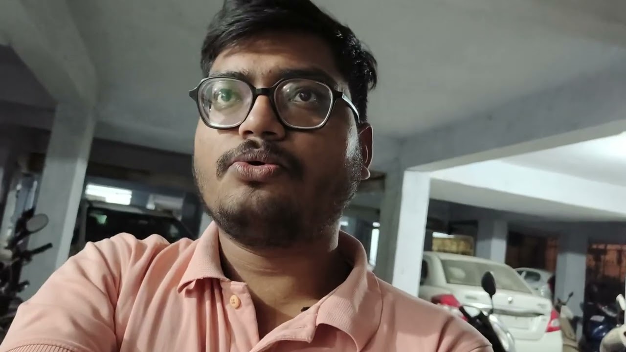 Mujhe bhi do 10 cr koi