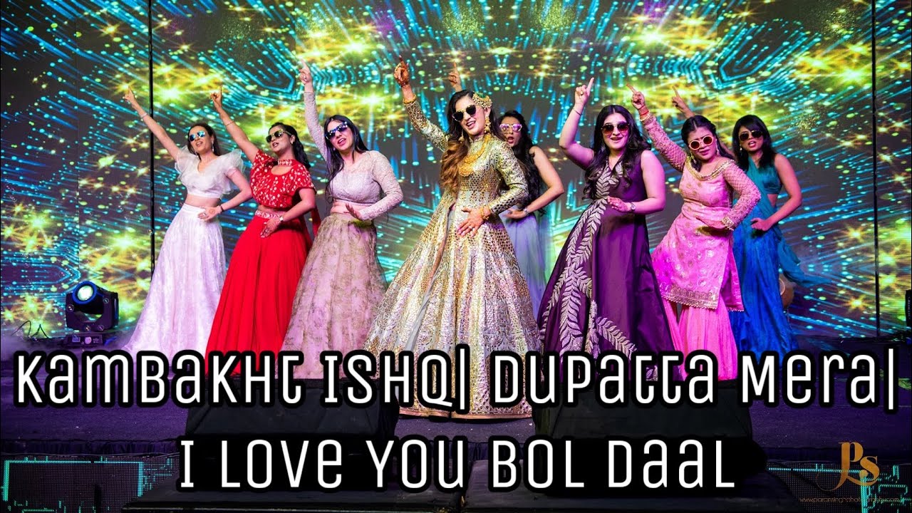 Kareena Karishma Medley|Kambakht Ishq|I Love you Bol Daal|Dupatta Mera|Wedding Dance|Bolly Garage