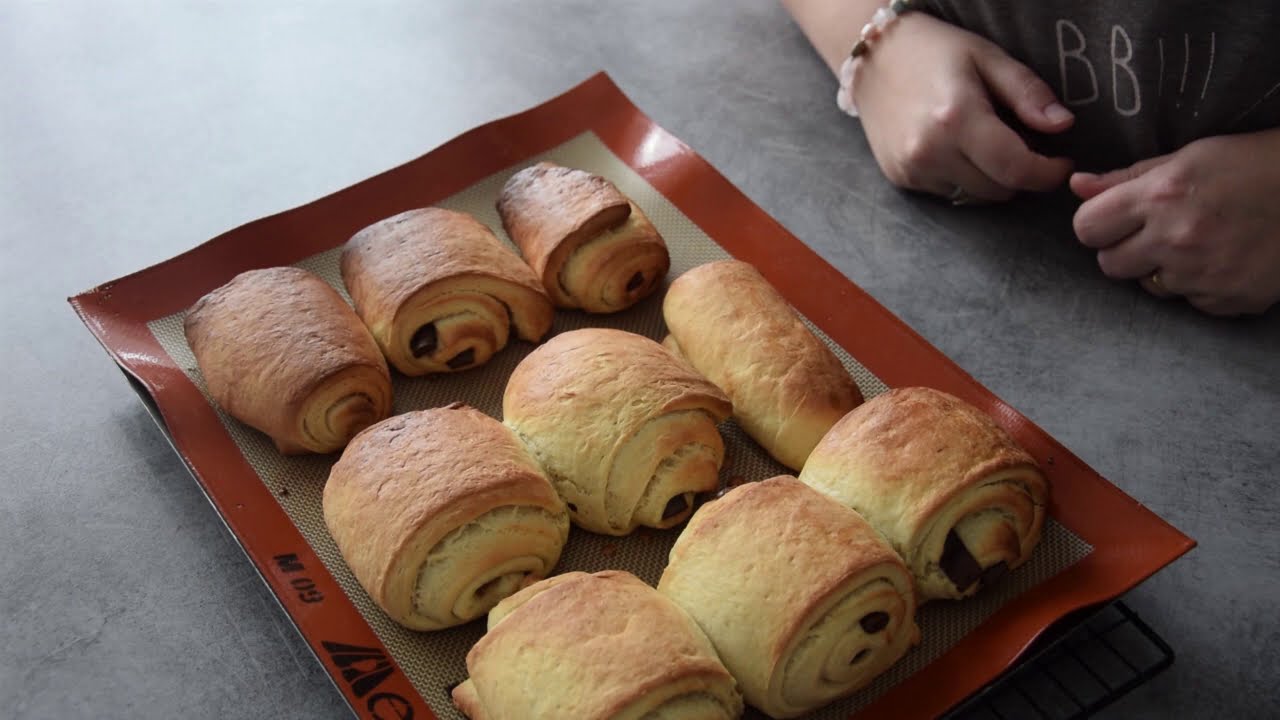 Des petits pains au chocolat à ma façon 🍞🍫