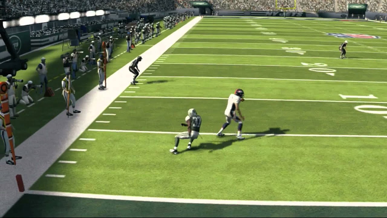 Madden 13 Amazing Interception, with commentary