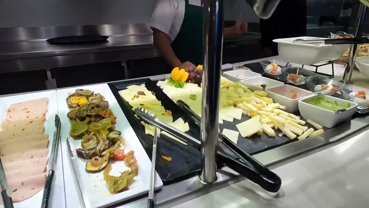 MSC Virtuosa Marketplace Buffet Walktrough