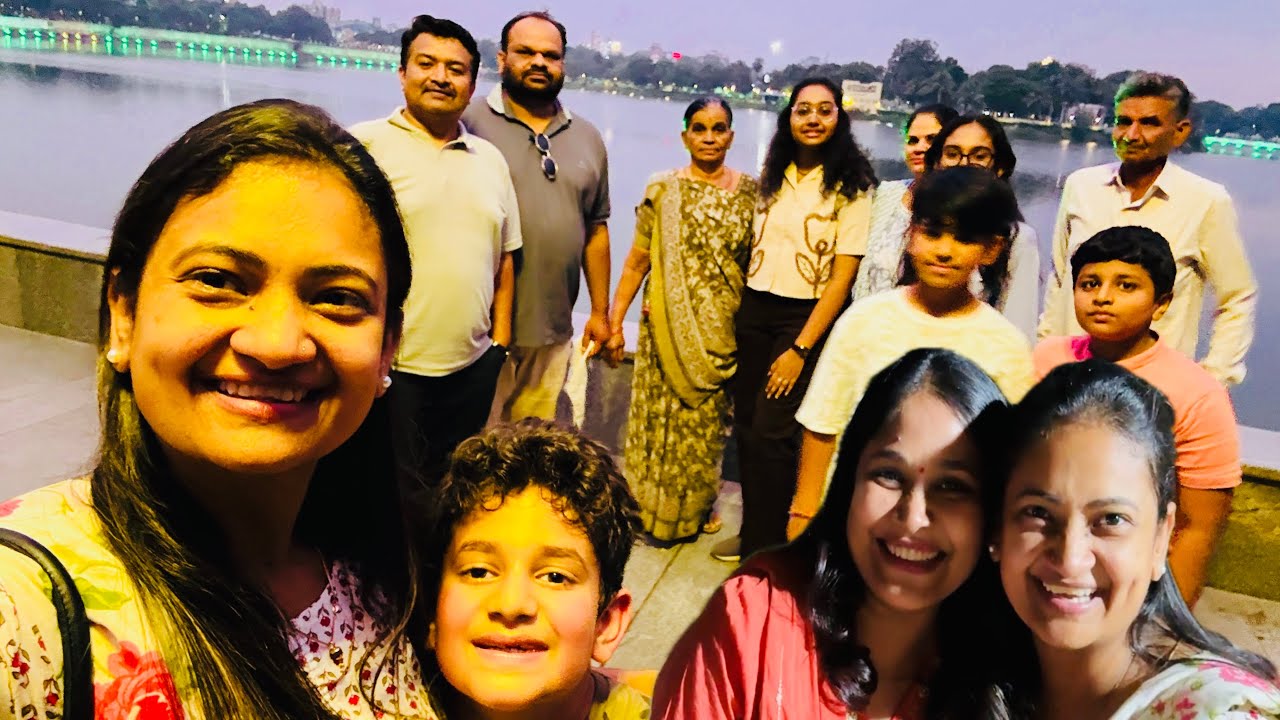 Full family milke Ahmedabad ghum ne nikle ! Aur subscribers aaye milne 