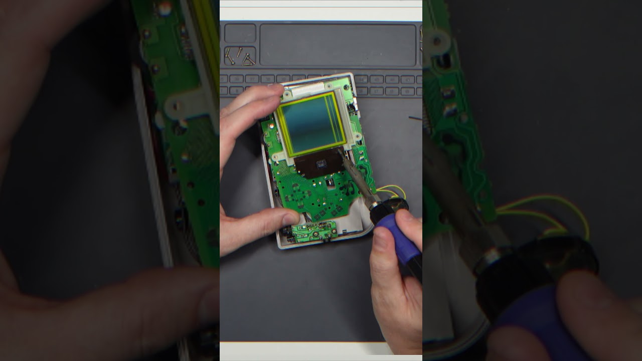 Vertical Lines on Game Boy? Easy Fix!