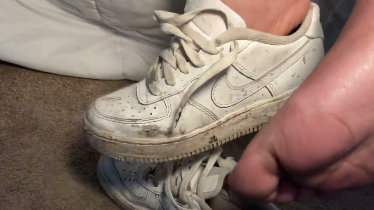 Shoeplay No Socks💦 HIGHLY REQUESTED w my dirty Airforce 1