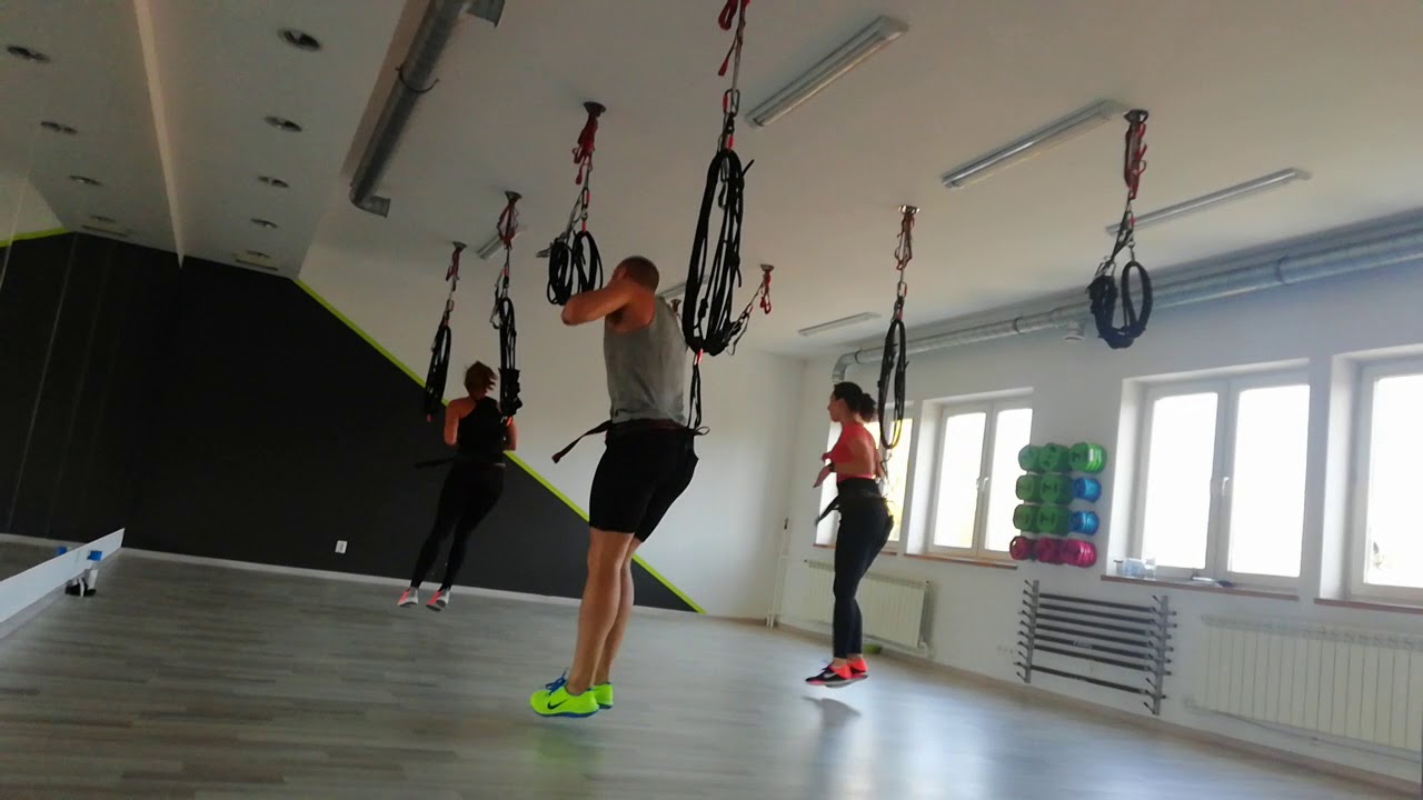 Bungee Fitness w Just Jump Fitness Warszawa Mokot&oacute;w