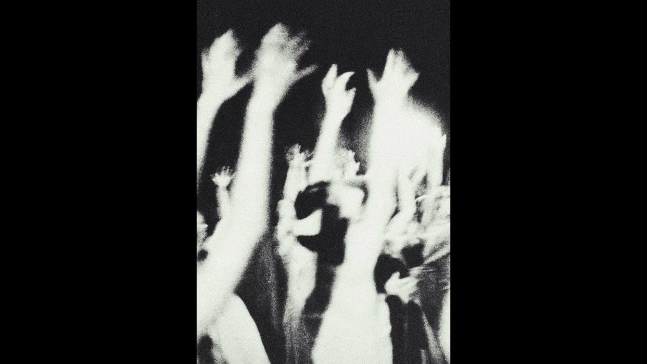 komatoze - chasing witches in the streets