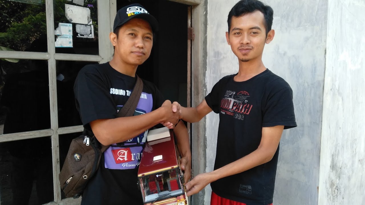 Silaturahmi Pengrajin Miniatur Bis Jadulan Full Spek dan Mini Truk Di Banjarnegara