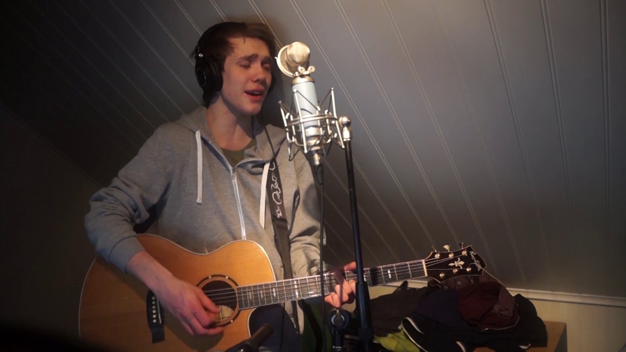 Red - Pieces cover