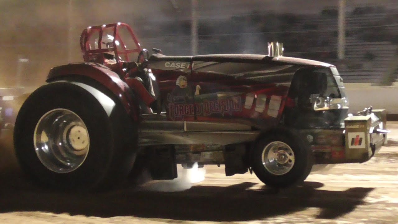 Tractor Pulling 2022 Smoker Series Tractors In Action At Bloomsburg Fair