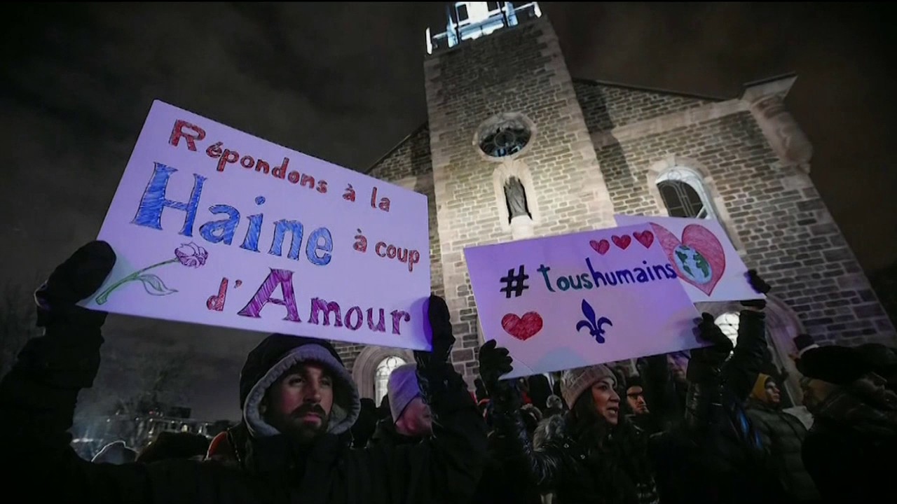 Bell Centre holds moment of silence for Quebec City shooting victims
