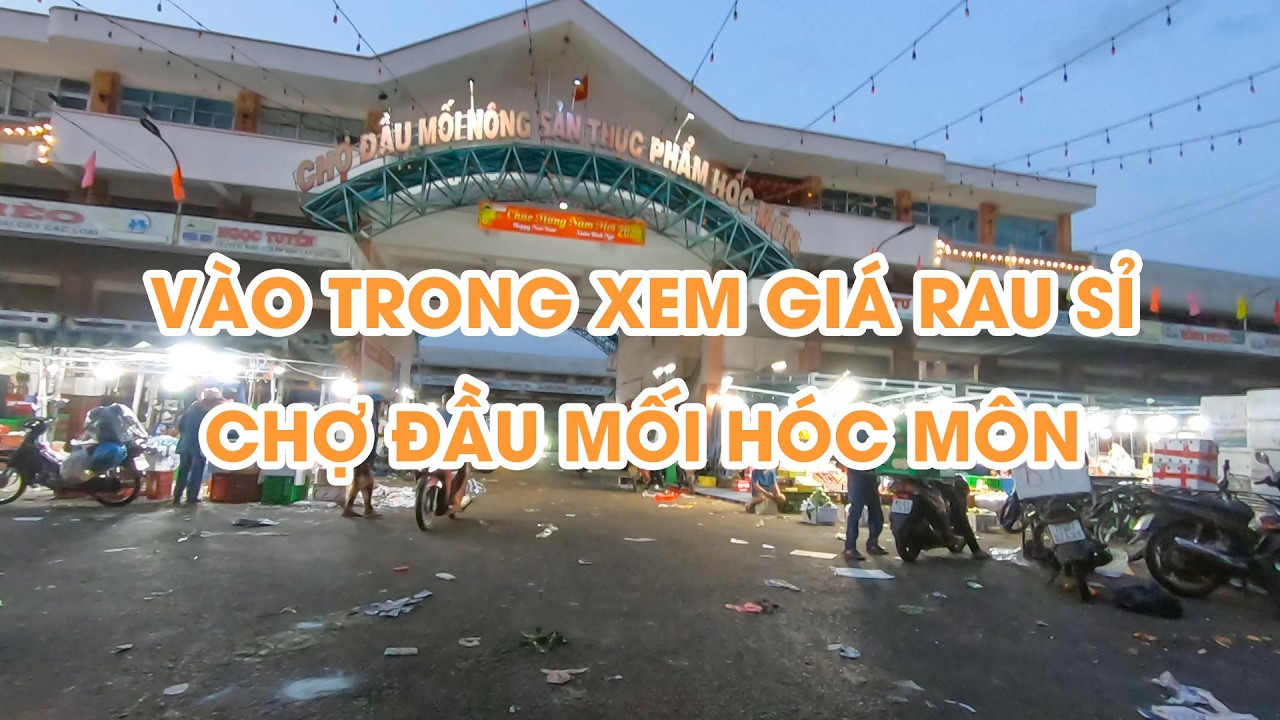 Bên trong Chợ Đầu Mối Hóc Môn hôm nay Xem giá sỉ rau lá củ quả cà chua, ớt giảm sâu