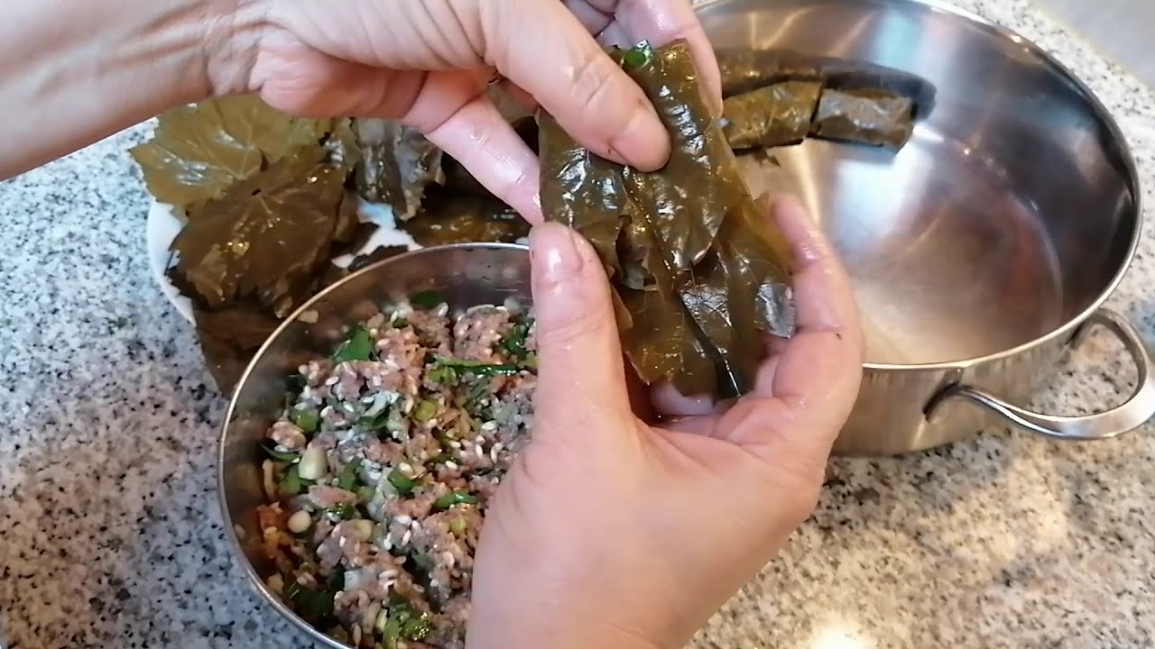 feuilles de vignes farcies grec dolmadakia