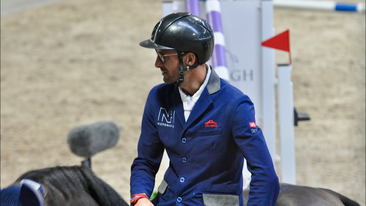 Adam Nicpoń COUNTER Cracovia Szary Equestrian Show 2022