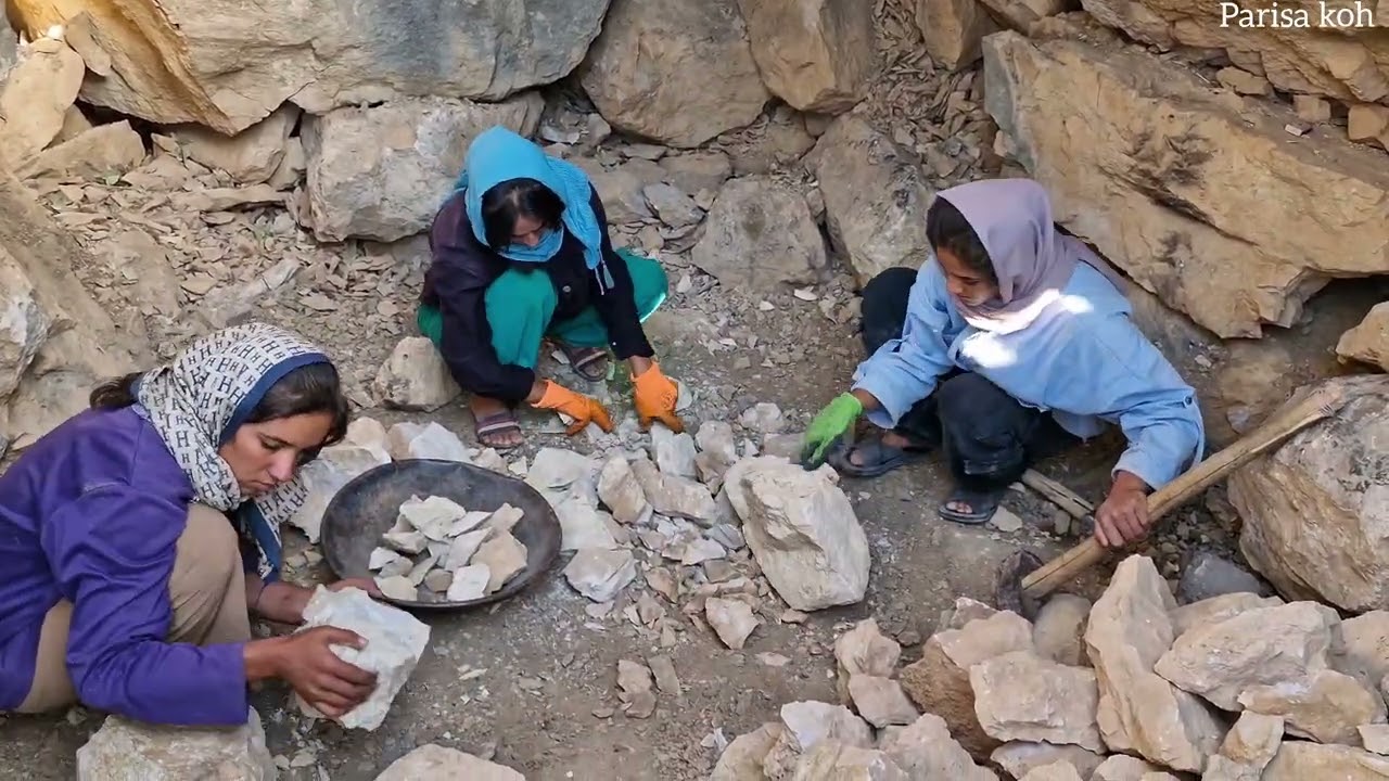 Rebuilding a Mountain Cave |Single Iranian Nomad Girls' Real Life & Survival in the Zagros Mountains