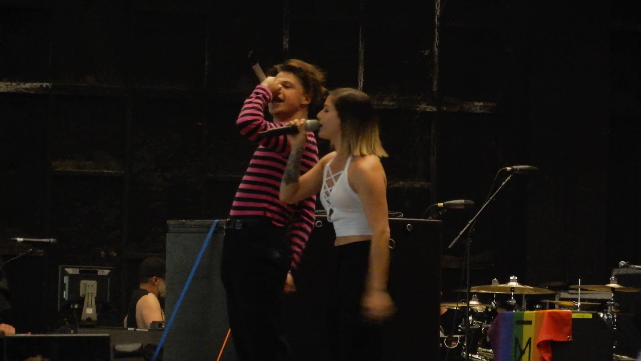 Simple Plan + Yungblud + Cassadee Pope - I'm Just A Kid (Live) - Warped Tour - Atlanta 2018