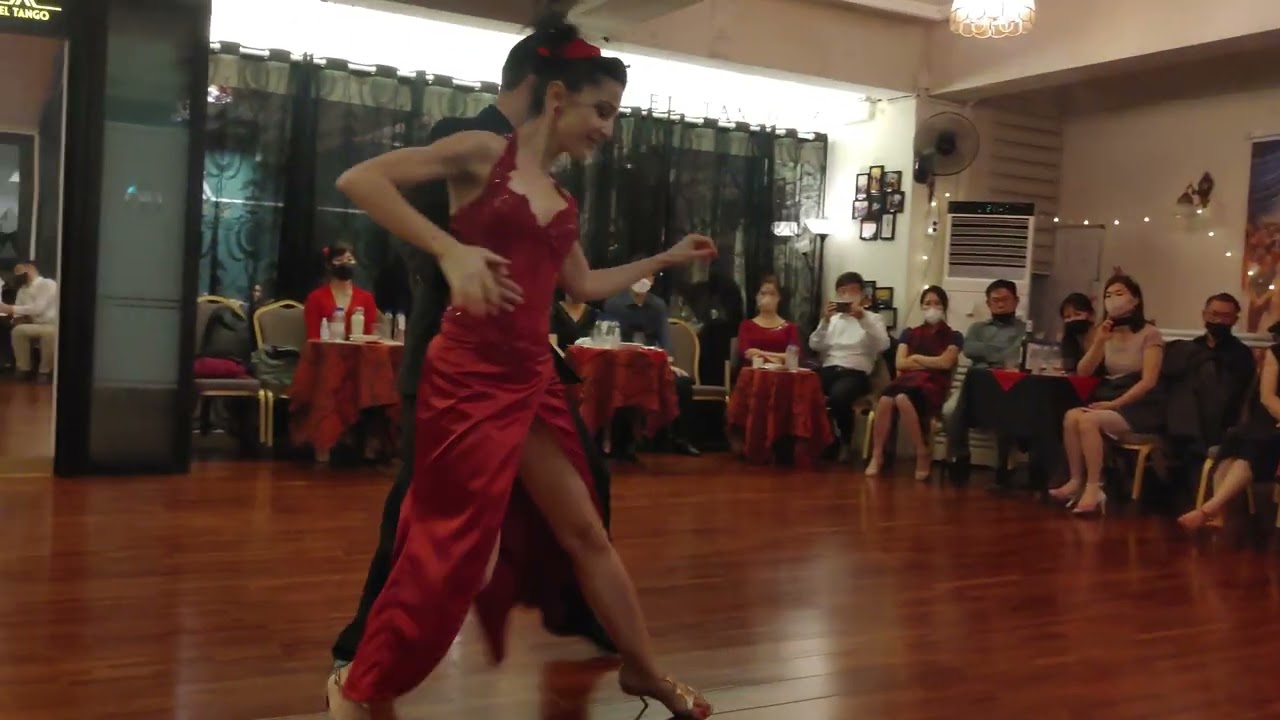 [Milongueando En El '40 - Forever Tango] Miguel Calvo & Pelin Ercan