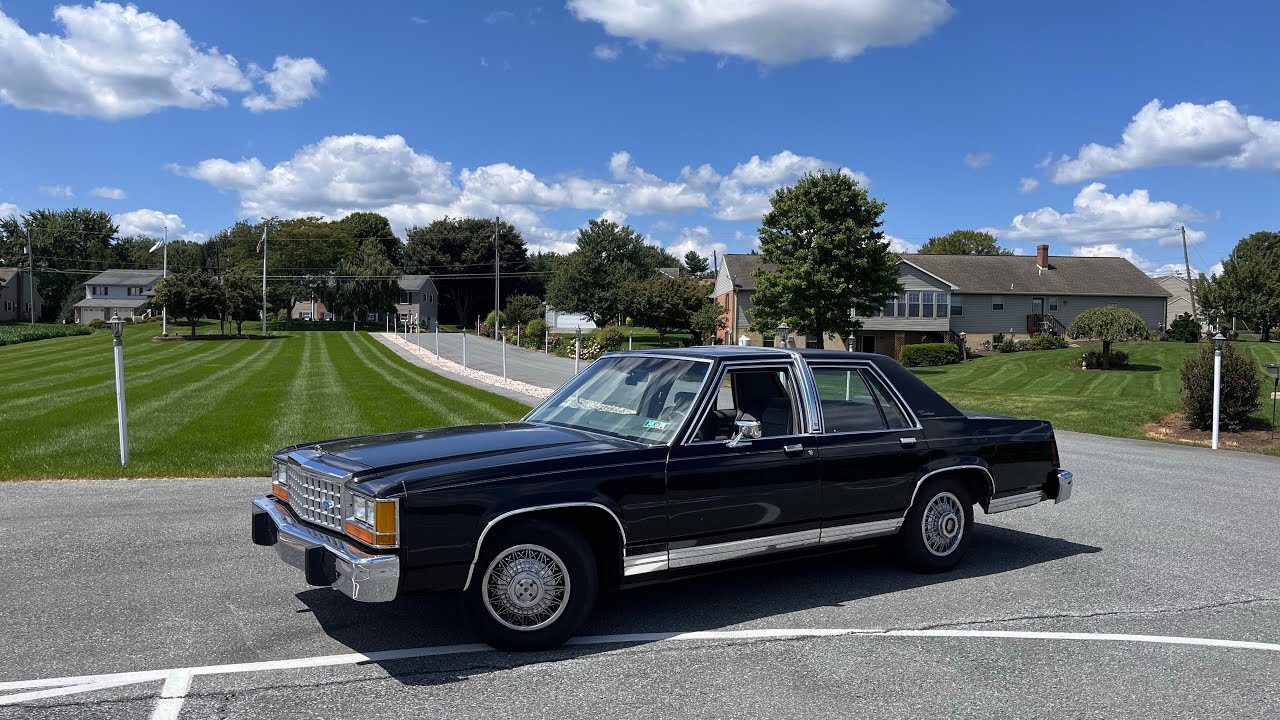 1986 Ford Crown Victoria LTD Review and Test Drive